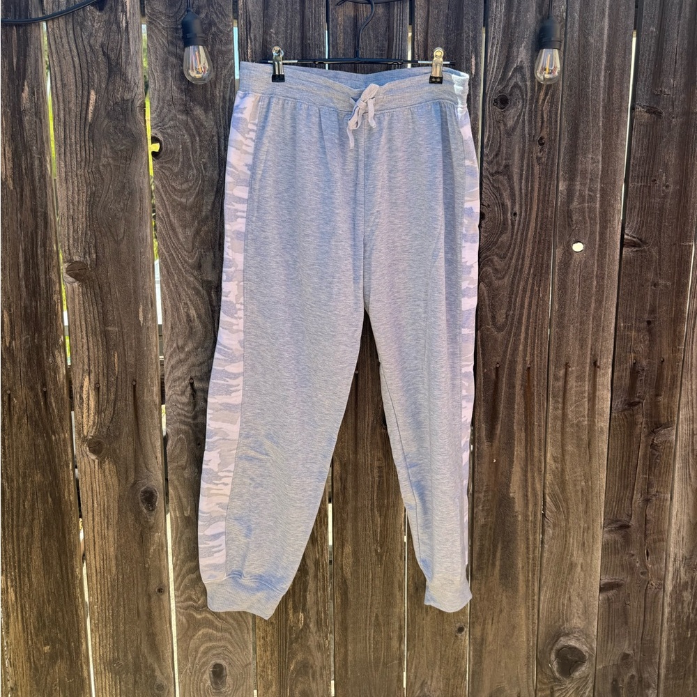 Splendid Heathered Blue Camo Jogger Sweatpants with Drawstring Waist size Medium